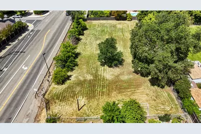 5501 Cypress Avenue, Carmichael, CA 95608 - Photo 5