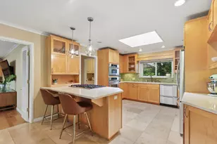380 Wilhaggin Dr, Sacramento, CA 95864 - Photo 15