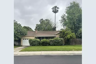 2060 Middlefield Avenue, Stockton, CA 95204 - Photo 1