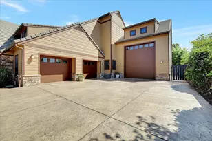 1990 Cobblestone Ct, Yuba City, CA 95993 - Photo 11
