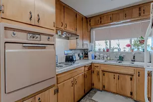 1618 Oakwood Dr, Modesto, CA 95350 - Photo 5