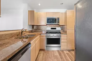 7063 Dublin Meadows St, Dublin, CA 94568 - Photo 11