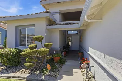 1008 Piermont Way, Galt, CA 95632 - Photo 5
