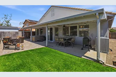 1008 Piermont Way, Galt, CA 95632 - Photo 35