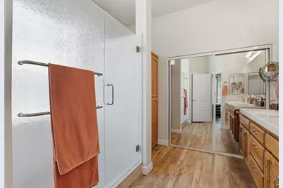1008 Piermont Way, Galt, CA 95632 - Photo 27