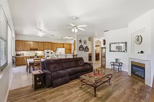 1008 Piermont Way, Galt, CA 95632 - Photo 9