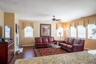2366 Galvin Way, Woodland, CA 95776 - Photo 11