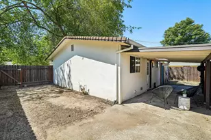 2097 20th Ave, Sacramento, CA 95822 - Photo 5