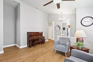 8848 Gemwood Way, Elk Grove, CA 95758 - Photo 13
