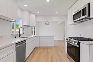 3127 Valencia Way, Sacramento, CA 95825 - Photo 5