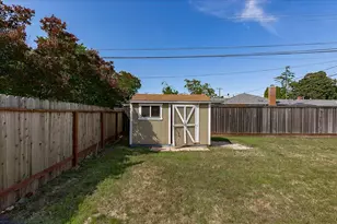 3127 Valencia Way, Sacramento, CA 95825 - Photo 29