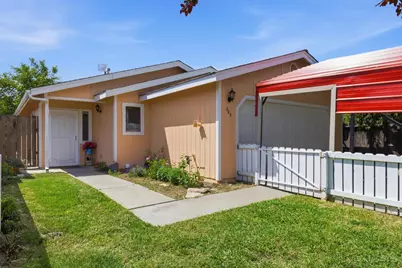 305 Bradford Street, Arbuckle, CA 95912 - Photo 1