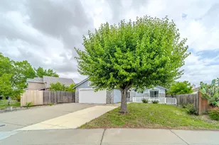 8515 Gibbs Way, Sacramento, CA 95823 - Photo 43