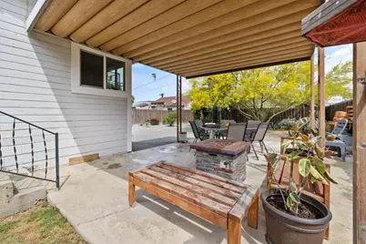 124 W Florinda Street, Hanford, CA 93230 - Photo 41