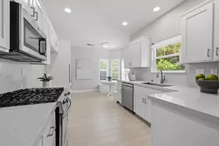 9945 Villa Granito, Granite Bay, CA 95746 - Photo 11