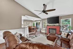 1379 Zephyr Dr, Yuba City, CA 95991 - Photo 7