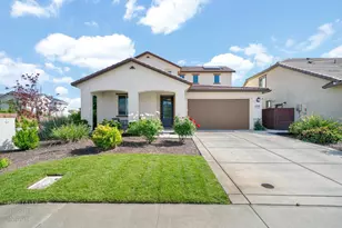 2301 Sierra Village Dr, Roseville, CA 95747 - Photo 1