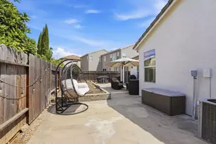 9576 Arcada Ct, Elk Grove, CA 95624 - Photo 37