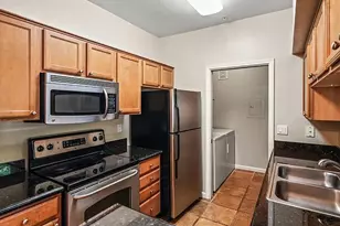 885 Halidon Way, Folsom, CA 95630 - Photo 9