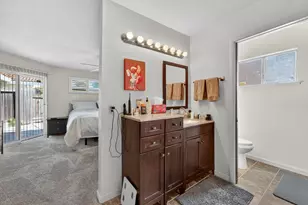 131 Parkshore Cir, Sacramento, CA 95831 - Photo 19