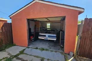 1158 Maple St, Turlock, CA 95380 - Photo 5