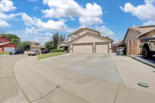 407 White Rock Dr, Yuba City, CA 95991 - Photo 3