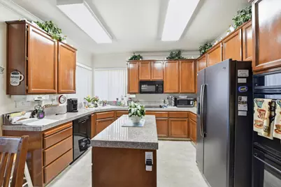 1892 Avenida Martina, Roseville, CA 95747 - Photo 15