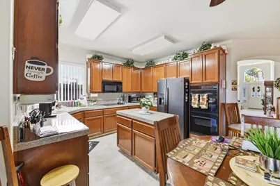 1892 Avenida Martina, Roseville, CA 95747 - Photo 17