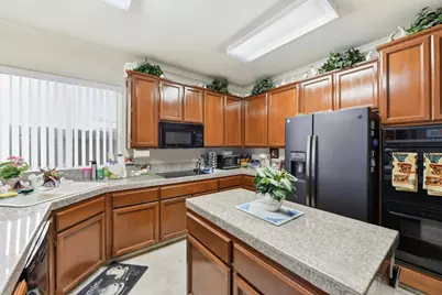 1892 Avenida Martina, Roseville, CA 95747 - Photo 3