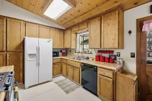 2798 St Moritz Dr, Arnold, CA 95223 - Photo 11