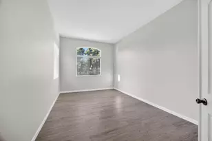 9995 Tarzo Way, Elk Grove, CA 95757 - Photo 13