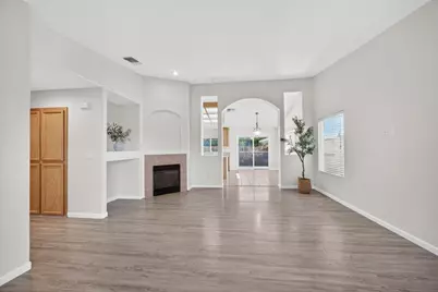 9995 Tarzo Way, Elk Grove, CA 95757 - Photo 9