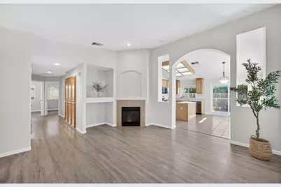 9995 Tarzo Way, Elk Grove, CA 95757 - Photo 3
