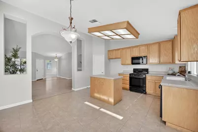 9995 Tarzo Way, Elk Grove, CA 95757 - Photo 11