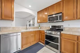 1498 Bushy Tail St, Roseville, CA 95747 - Photo 11