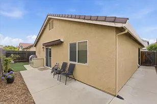 1498 Bushy Tail St, Roseville, CA 95747 - Photo 27