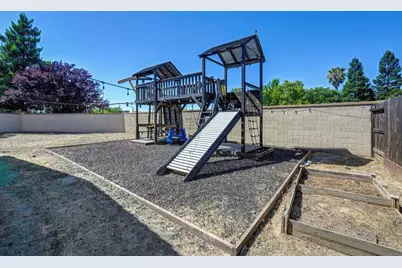 1853 Red Alder Avenue, Sacramento, CA 95834 - Photo 23