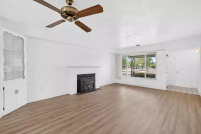 4321 39th Avenue, Sacramento, CA 95824 - Photo 11