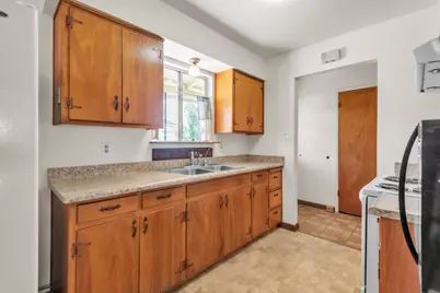 4518 Meadow Way, Olivehurst, CA 95961 - Photo 19
