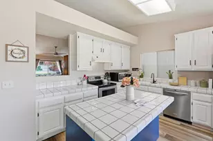 3376 Alyssum Cir, El Dorado Hills, CA 95762 - Photo 9