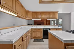 7013 Cedar Oaks Dr, Granite Bay, CA 95746 - Photo 23