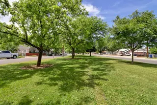 5522 21st Ave, Sacramento, CA 95820 - Photo 35