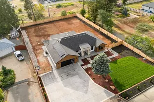 6907 Linry Ln, Paradise, CA 95969 - Photo 7