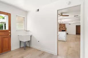 1410 Sherwood Ave, Sacramento, CA 95822 - Photo 17