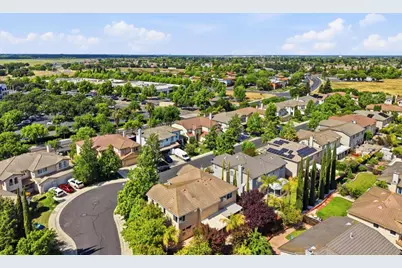 9707 Nature Trail Way, Elk Grove, CA 95757 - Photo 71
