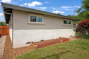 6788 9th Ave, Sacramento, CA 95820 - Photo 33