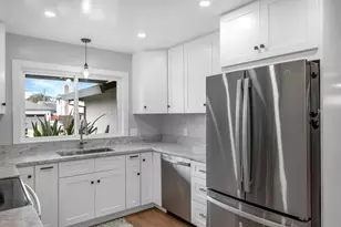 6788 9th Ave, Sacramento, CA 95820 - Photo 25