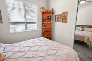 8252 Ashcrest Ln, Fair Oaks, CA 95628 - Photo 35
