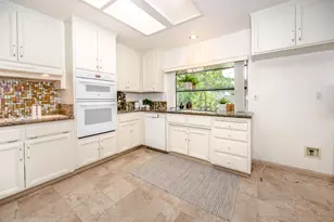 962 W Cross St, Woodland, CA 95695 - Photo 17