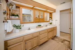 962 W Cross St, Woodland, CA 95695 - Photo 35